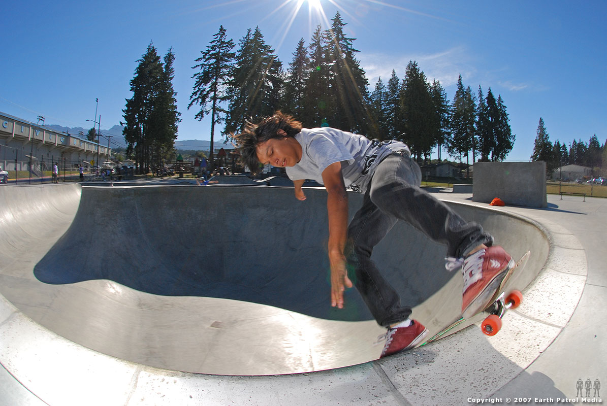 Edwin - Fakie to Disaster @ Port Angeles